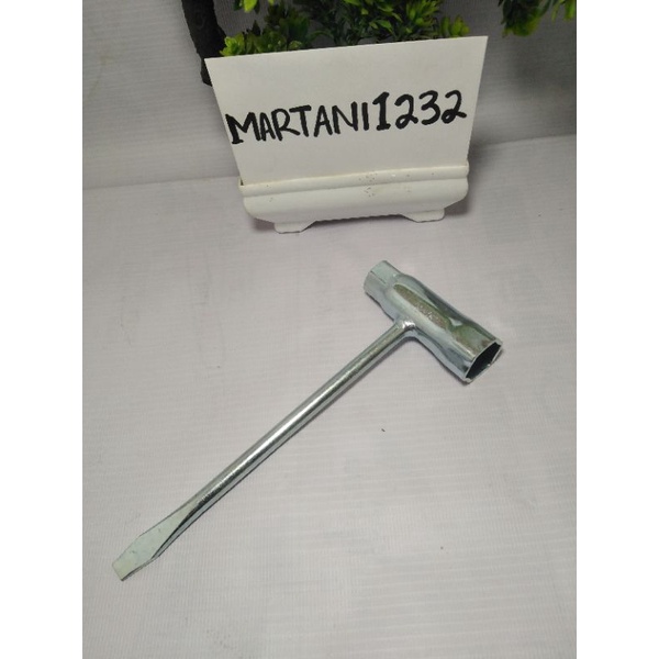 KUNCI BUSI SINSO KECIL