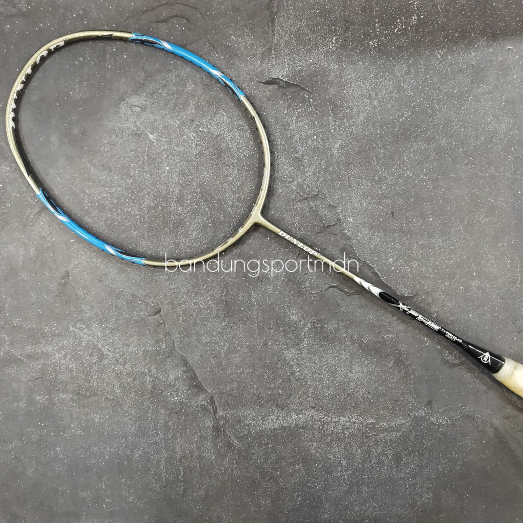 Raket Badminton Dunlop X Fire 26 lbs Bulu Tangkis X-Fire Titanium 880