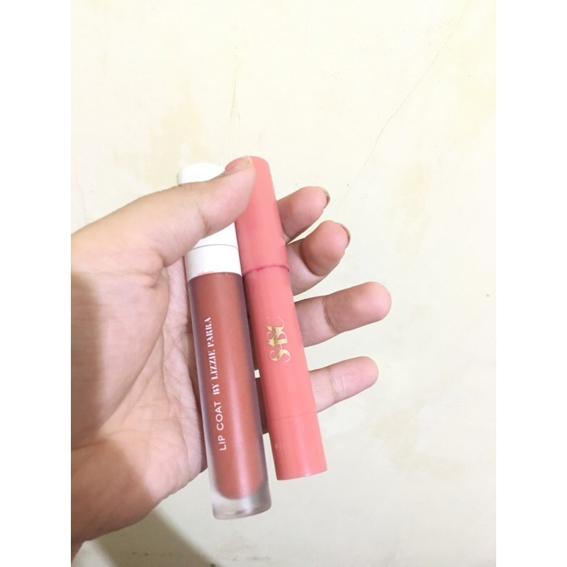 ByLizzieParra lipcoat