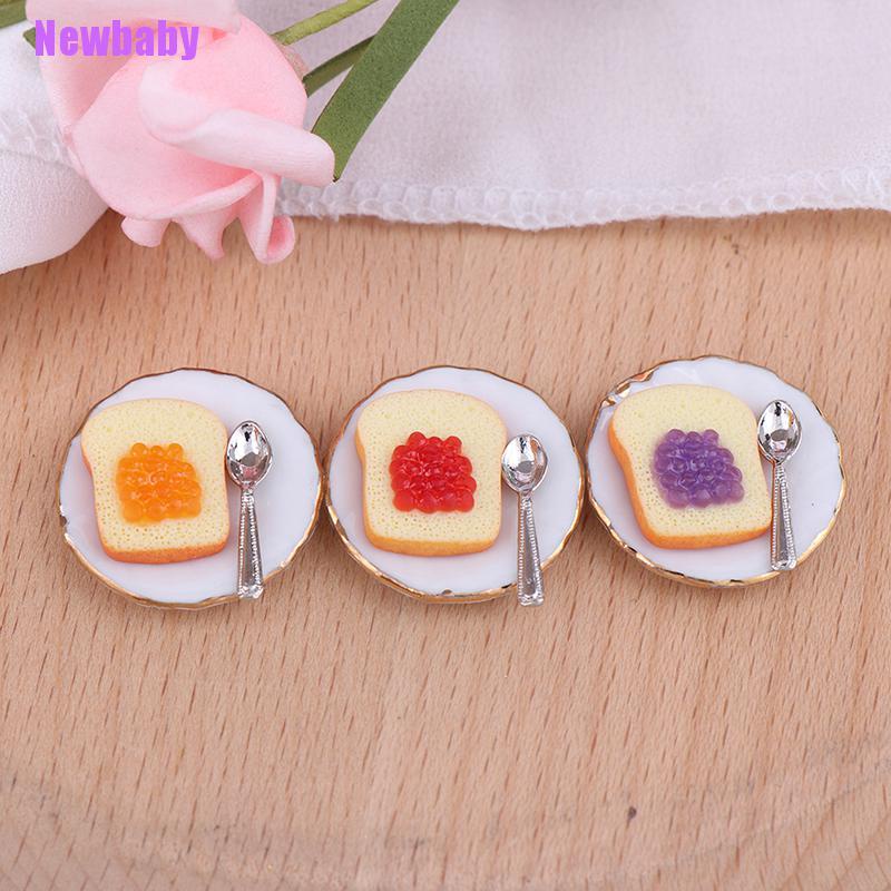 (Newbaby) 3pcs / set Miniatur Piring + Sendok Roti Panggang Skala 1: 12 Untuk Aksesoris Rumah Boneka