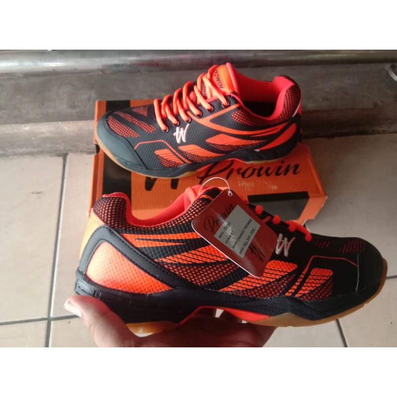 sepatu batminton prowin original