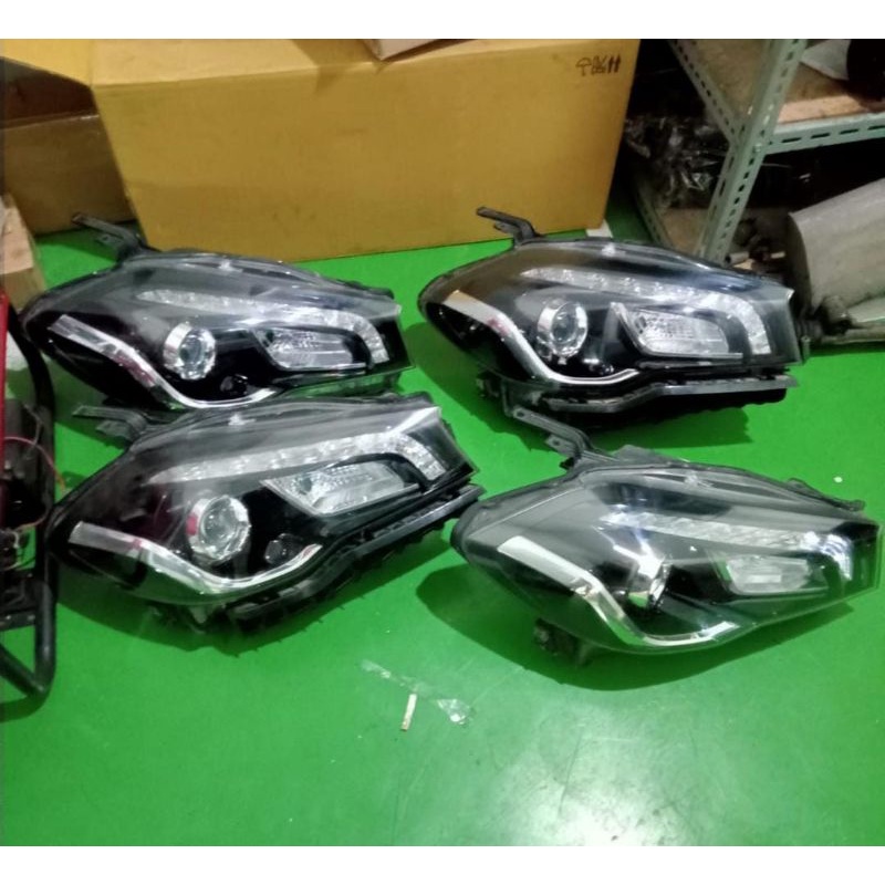 Headlamp Suzuki SX4 cross