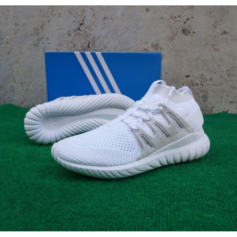 adidas tubular nova
