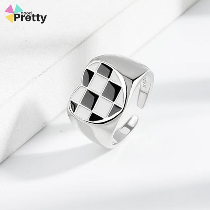 Cincin Kotak-kotak Geometris Cinta Hitam Dan Putih Cincin Fashion Wanita - PD