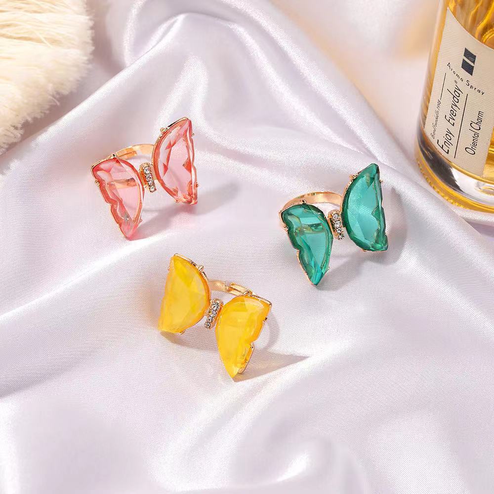 Cincin Model Terbuka Desain Kupu-Kupu Warna Permen Transparan Bahan Akrilik Gaya Korea Untuk Wanita