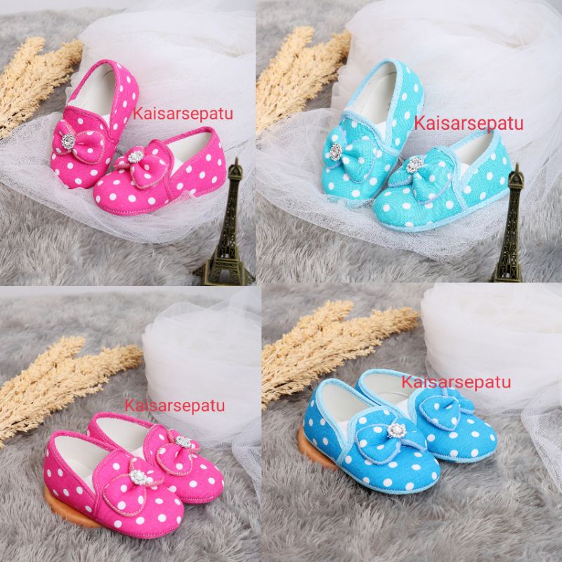 Kaisar-Oya Sepatu Prewalker Bayi Perempuan Sepatu Baby Prewalker Sepatu Bayi Perempuan 1 Tahun