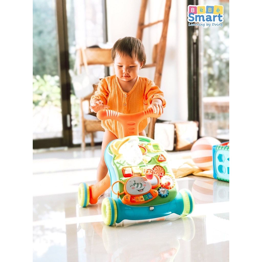 Bebe Smart fun Magical walker &amp; learning table