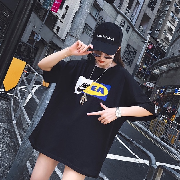 Kaos Hitam Premium /Kaos Atasan Wanita Fashion Import /Baju Cewe Oversize Korea Style /T-shirts Unisex Original New