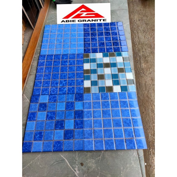 keramik roman kolam renang  30x30