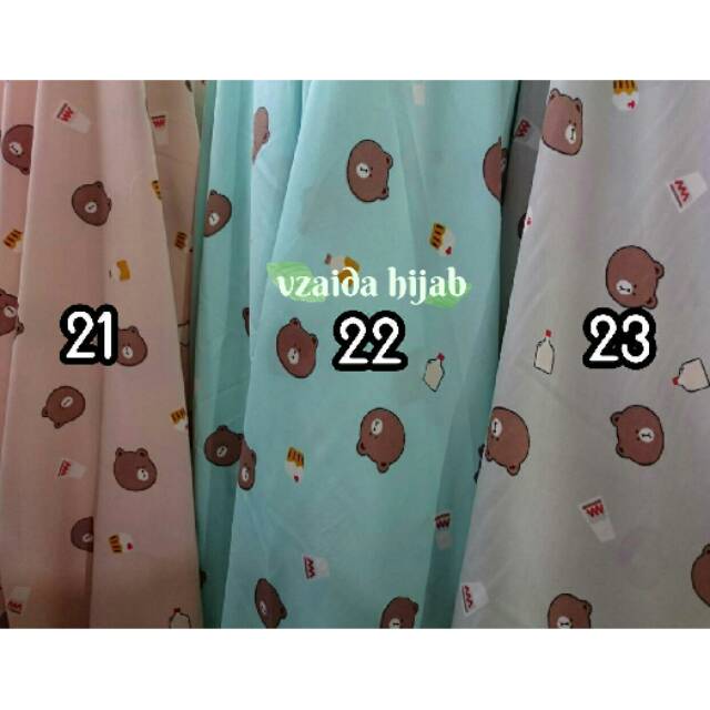 Segiempat wolfis motif beruang ukuran 110-150 cm