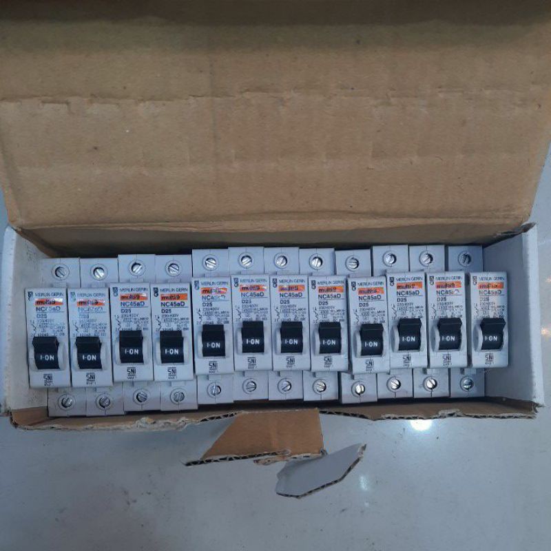 MCB Merlin Gerin 25 A 1phase