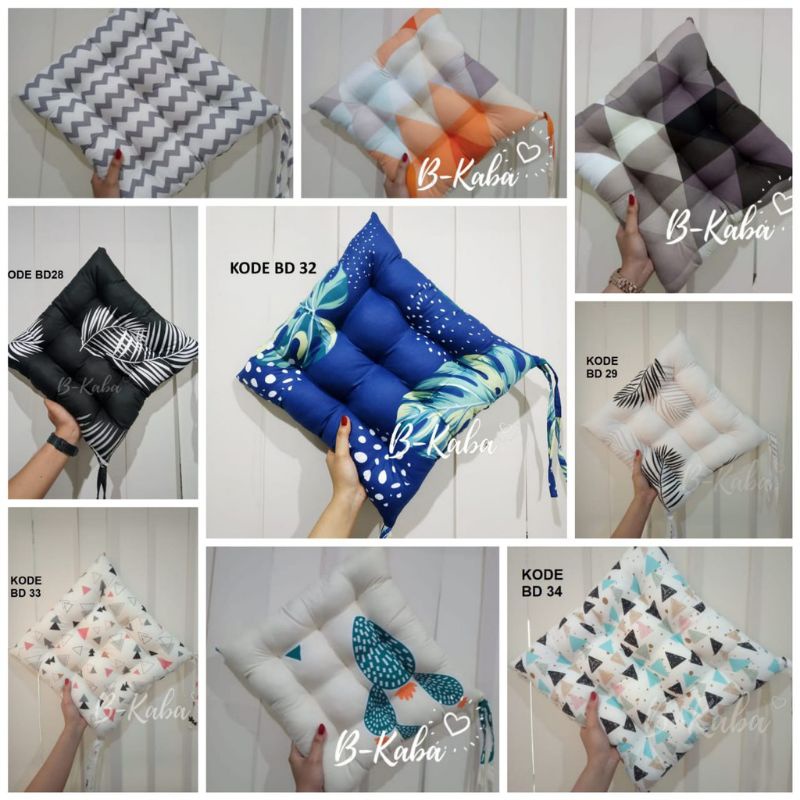 010 Bantal Alas Duduk, Bantal Sofa, Bantal Sandaran Kursi Kayu