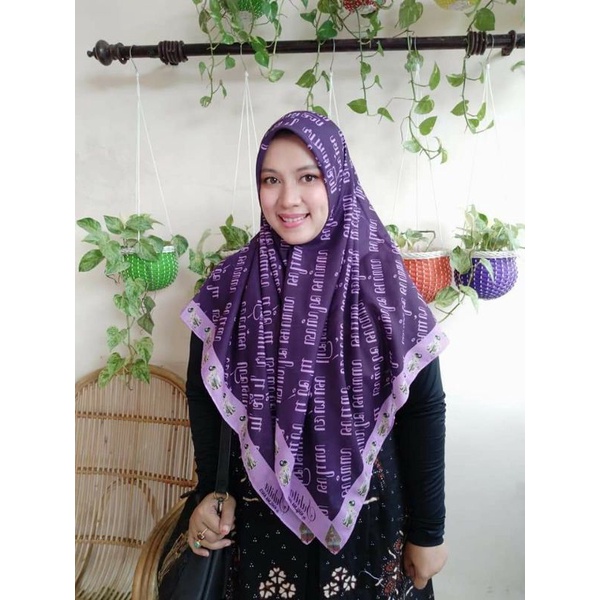 Jilbab Nawala Suhita Seri Aksara Jawa