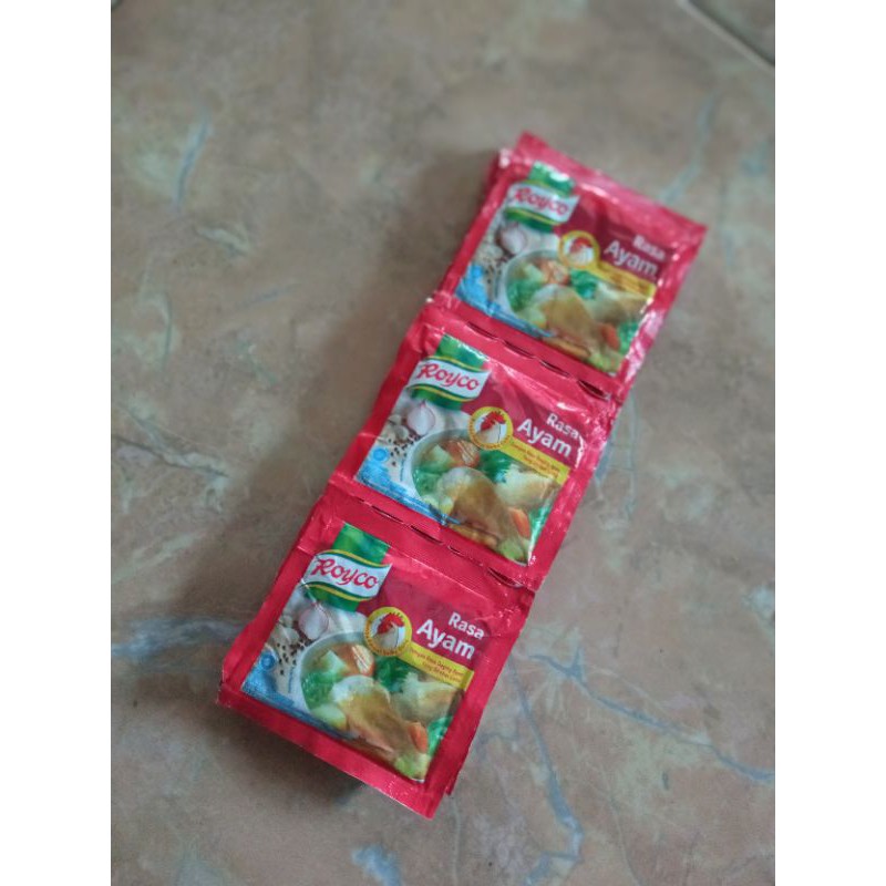 

Royco ayam renceng 12x8 gr