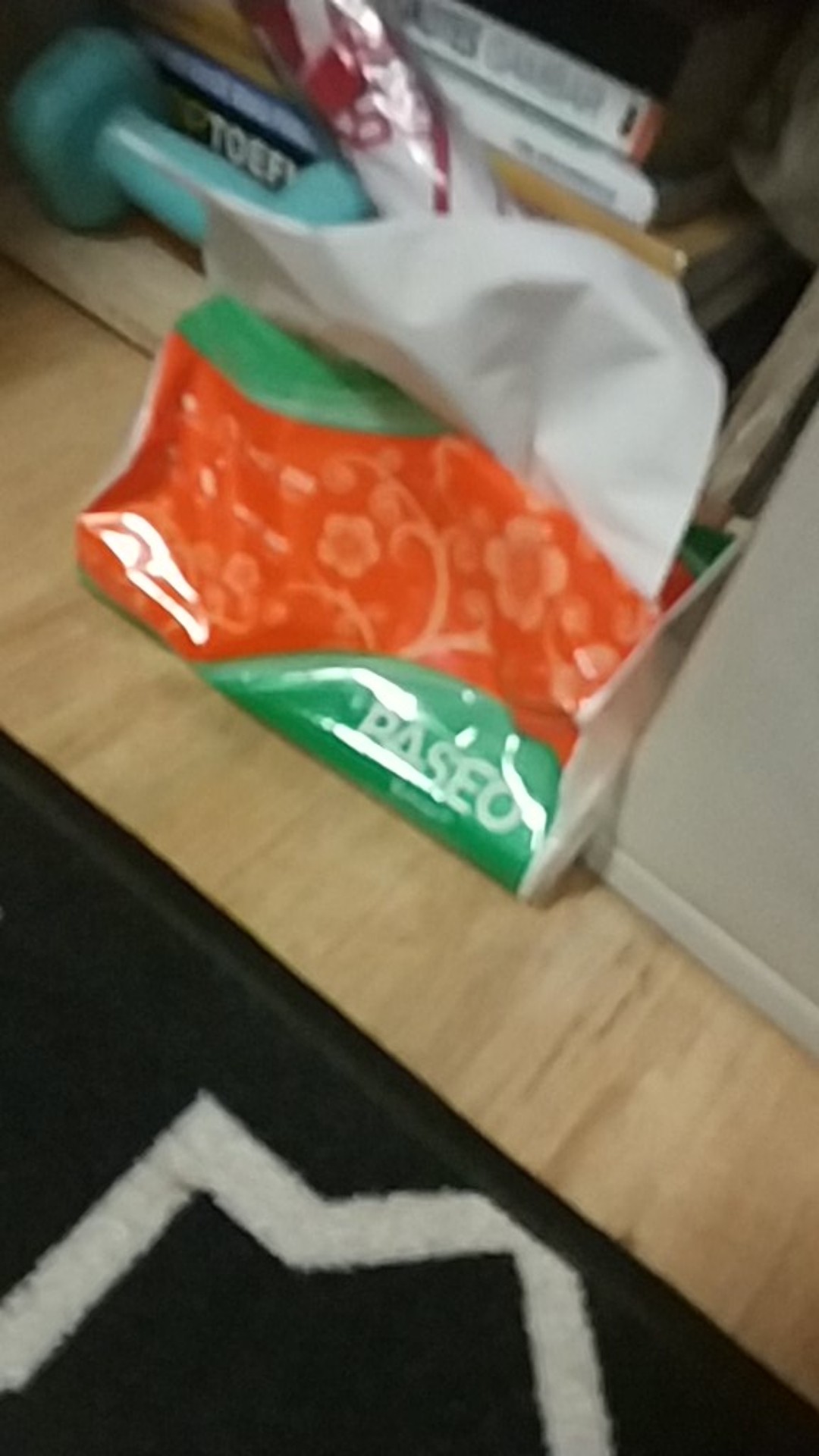 Tisu Paseo 250 Sheet / Satuan