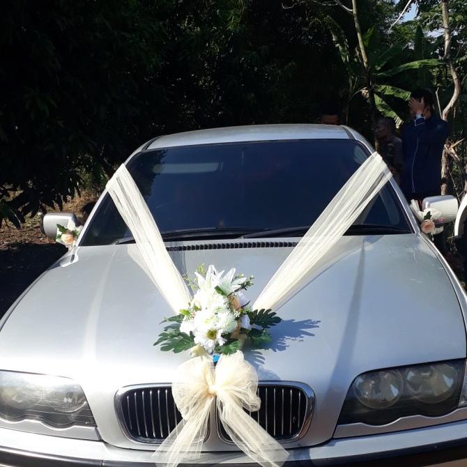 bunga mobil pengantin hiasan artificial