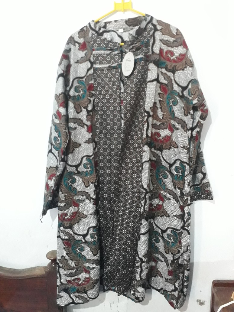 Longcardi Lawasan Daun Outer Batik Wanita Casual Kantoran Formal Kondangan Katun Halus Motif Premium