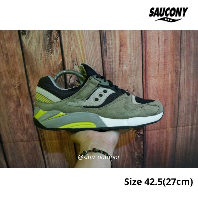 Sepatu Pria Saucony Grid 9000