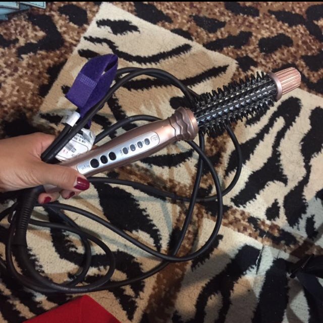 Repit brush iron