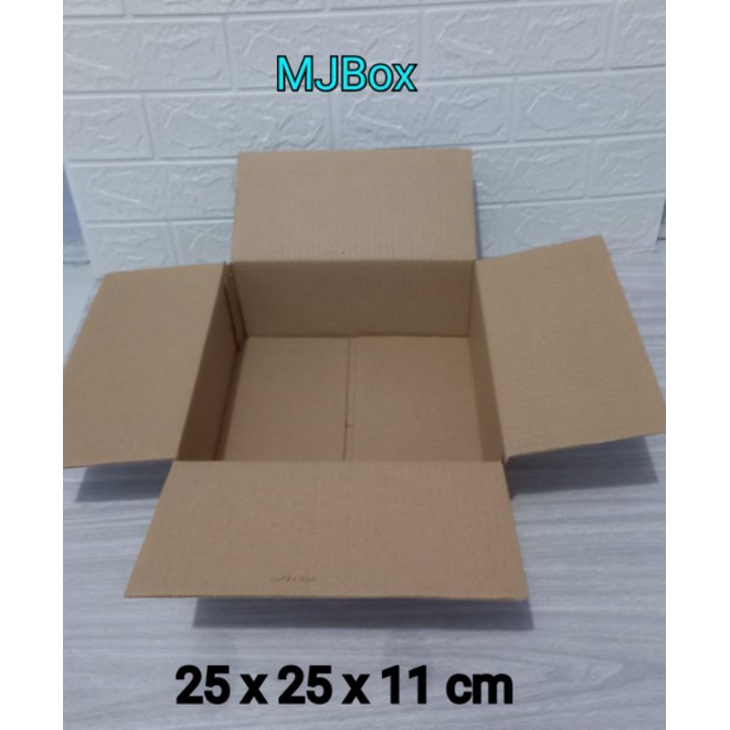 

Kardus karton box uk.25 x 25 x11cm ...ST untuk packing