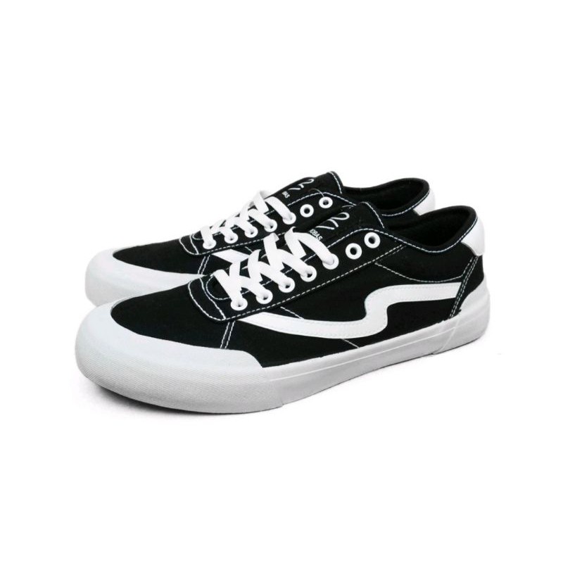 PATROBAS SHOES - IVAN LOW BLACK WHITE - ORIGINAL | SNEAKERS