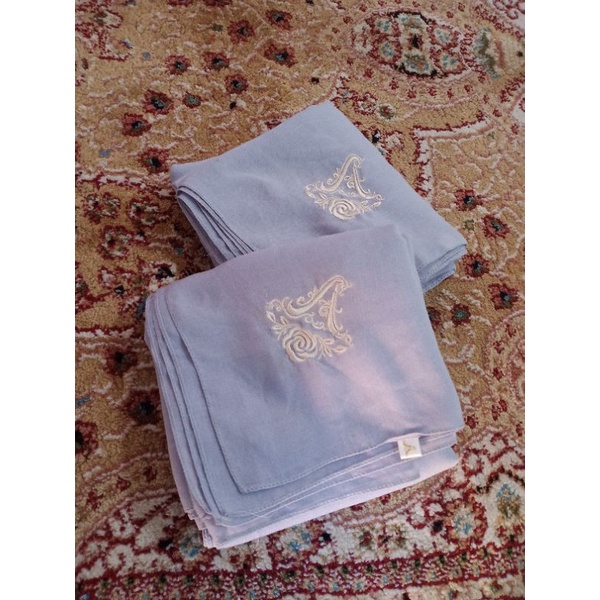Plain Scarf Ayu Dyah Andari