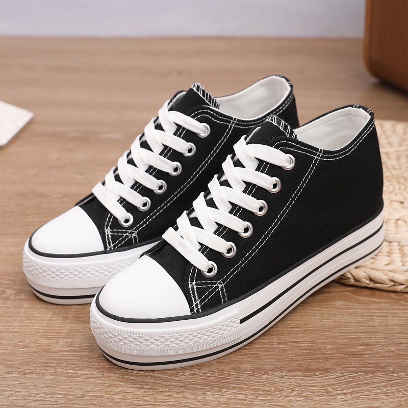 Sneakers 8056  sepatu sendal wanita realpict import