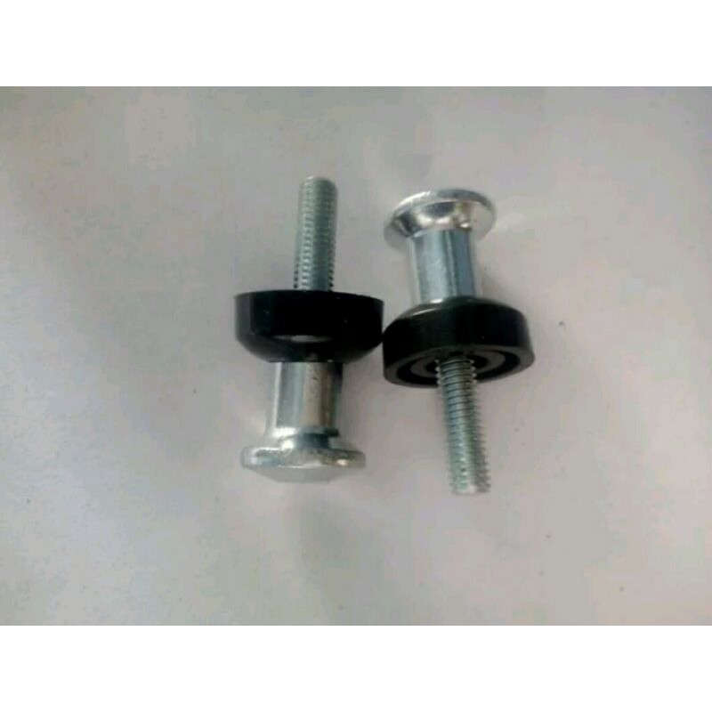 Baut antara jok belakang dan depan Cbr 150 old thai Nsr 150 harga sepasang