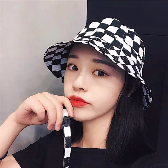 Bucket Monochrome 06070219 / Bucket Hat / Topi Bucket Korea / Topi Ember / Topi Nelayan