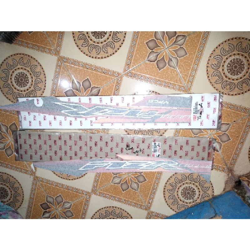 striping body sticker striping yamaha fizr 2003 2004 original ygp