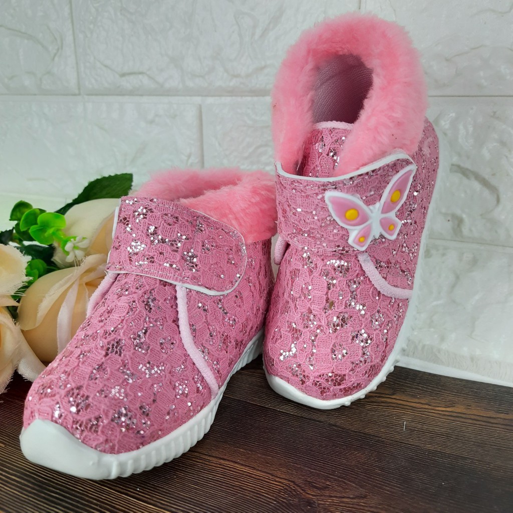 [TAMAN SEPATUKU] SEPATU TRENDY MURAH ANAK PEREMPUAN PESTA 1-3 TAHUN BROKAT KUPU-KUPU CAX28