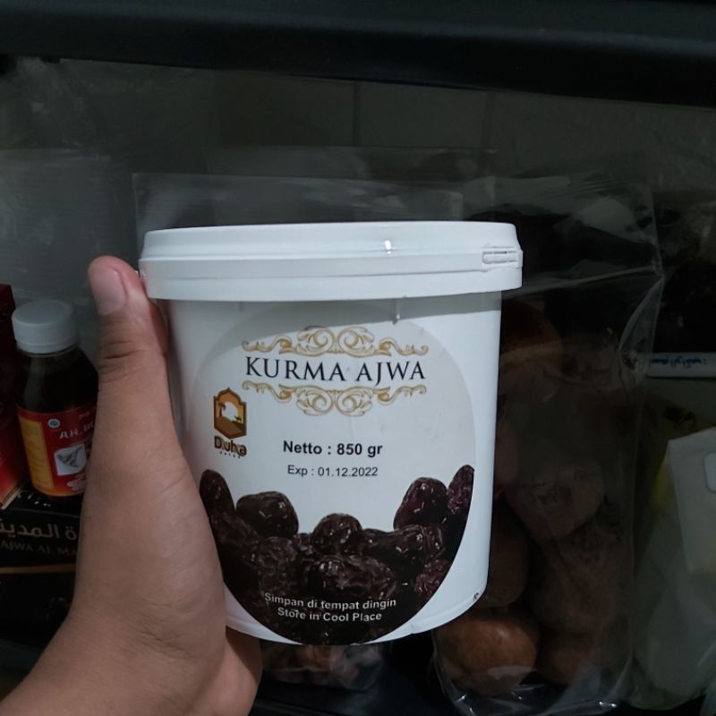 

Kurma Ajwa 850gr