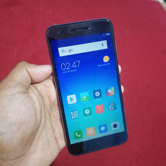 Handphone Hp Xiaomi Redmi 5A 2/16 Second Seken Bekas Murah