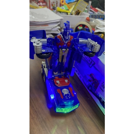 Mainan Robot Transformers Optimus Prime Robot Strong Robot Berubah Jadi Mobil MURAH dan KEREN