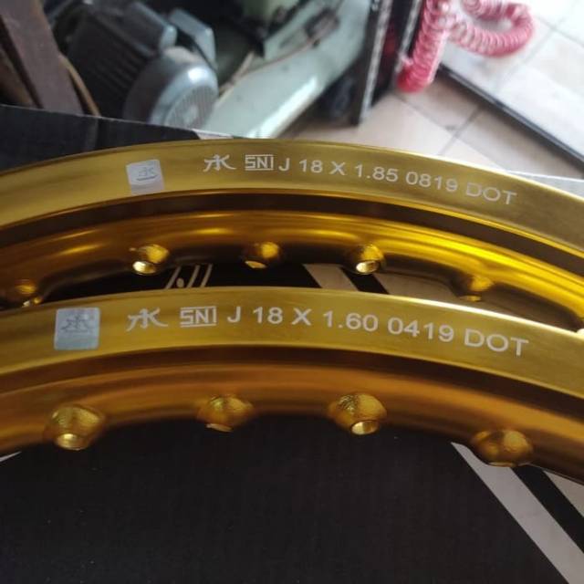VELG TK RING 18 WARNA GOLD SILVER HITAM UKURAN 160 185 RING 18