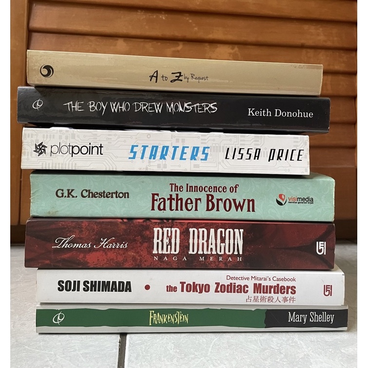Buku Novel Preloved Indonesia - Starters, Boy Who Drew Monsters, The Innocence of Father Brown, Red 