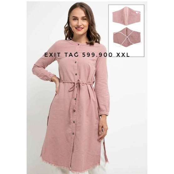 blouse exit