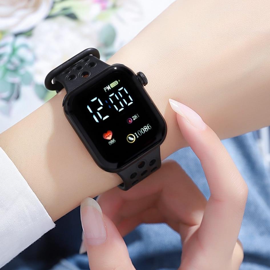 Jam Tangan Digital Tahan Air Fashion Watch LED Tampilan Layar Besar Dengan Font Warna-warni M139 ‑ H
