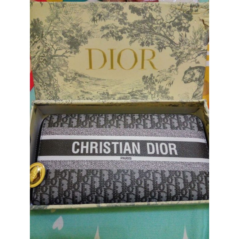 Dompet panjang Dior