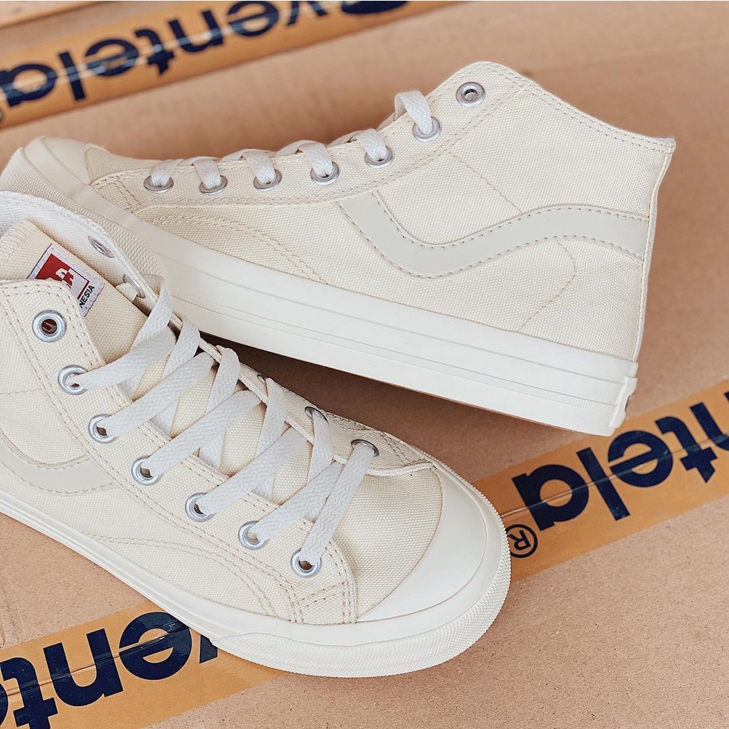 Ventela Public High Cream Original