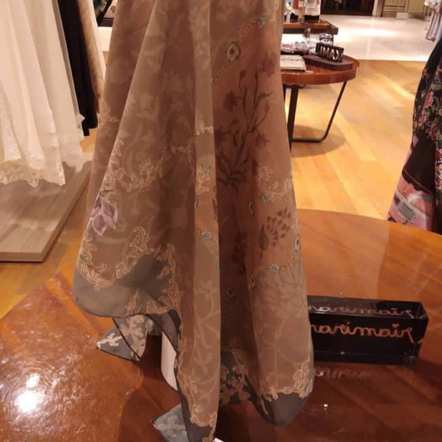 Jalaja scarf by RM x Galleries Lafayette