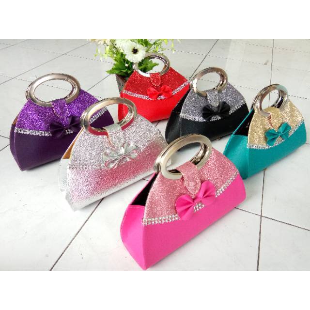 Tas Pesta Oval 301  Tas Wanita Clutch Pesta