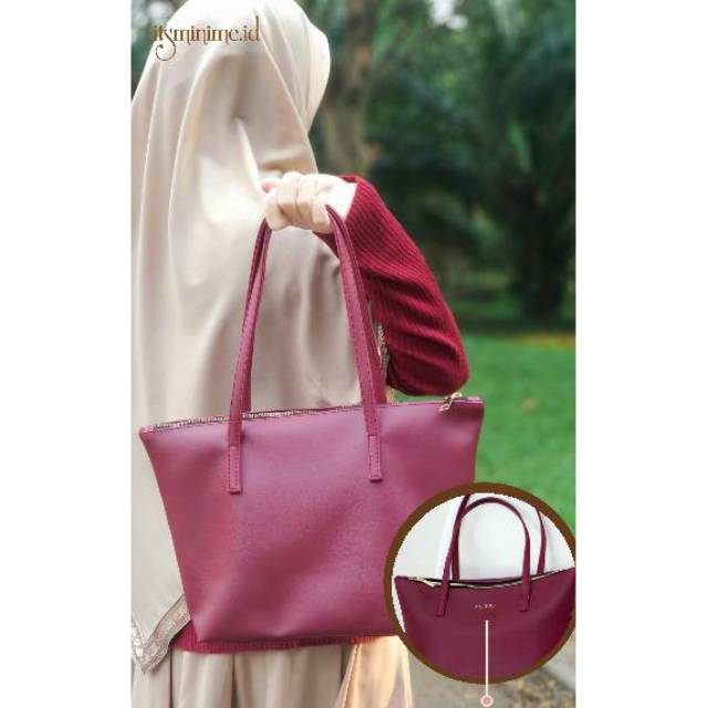 INITIAL HANNAH TOTEBAG - MAROON, BISA REQUEST NAMA