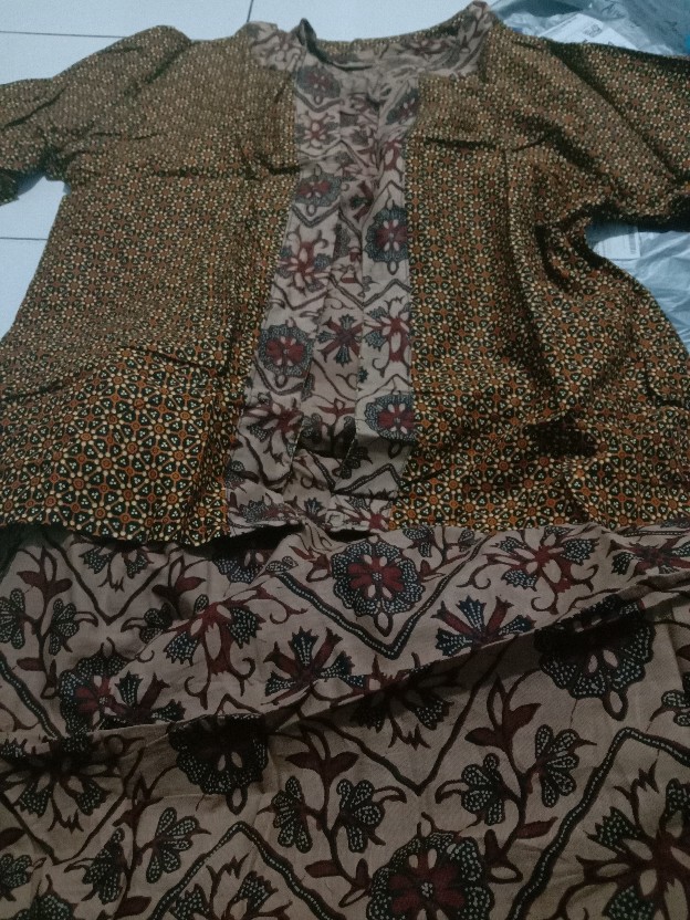 Gamis Bolero Genes Batik Ori By Batiek Solo / Gamis Batik Plus Cardi Lepasan / Gamis Katun Batik