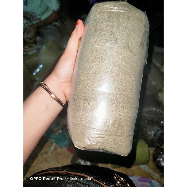 

Bubuk Daun insulin 1kg Kering Hijau