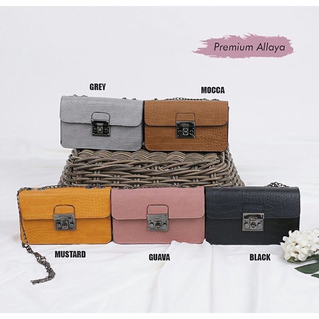 TAS WANITA SELEMPANG RANTAI CROCO / TAS WANITA SELEMPANG CROCO PREMIUM SURABAYA BISA COD