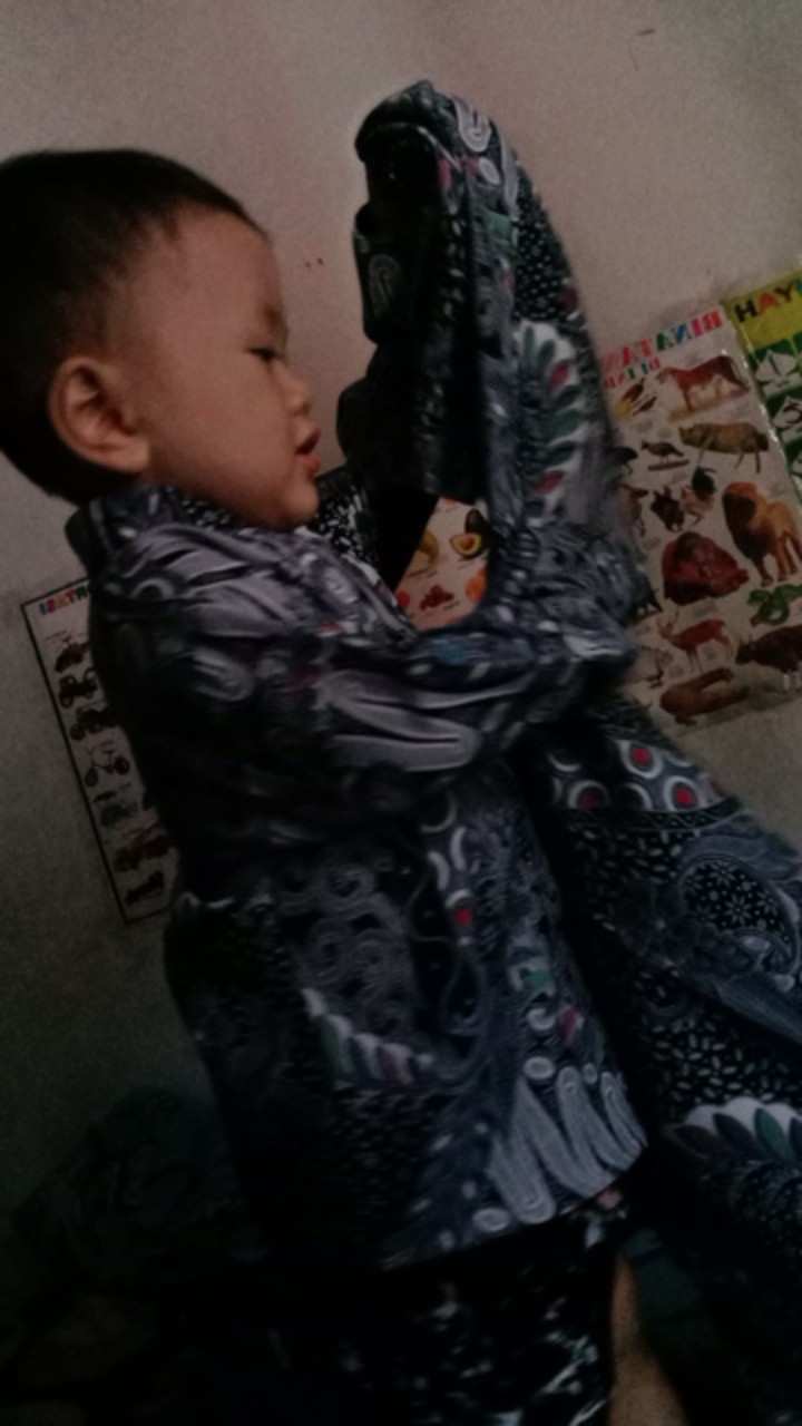 Kemeja Batik Couple Anak & Ayah Panjang / Pendek Warna Abu