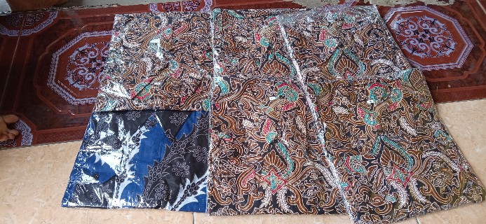 Kemeja Batik Terlaris Batik Mega Mendung