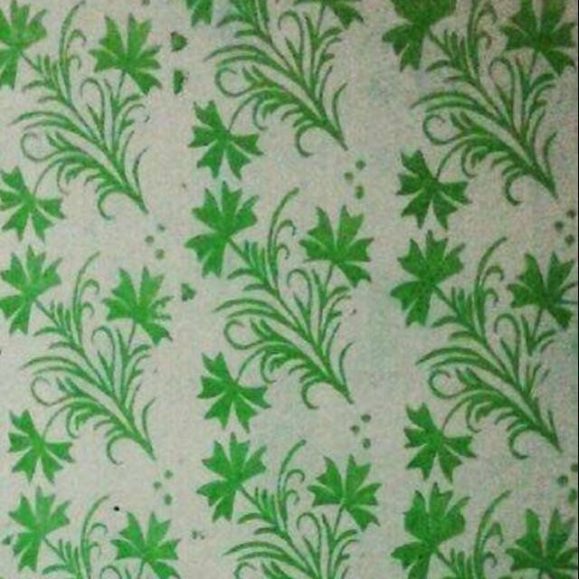 

Roll cat motif