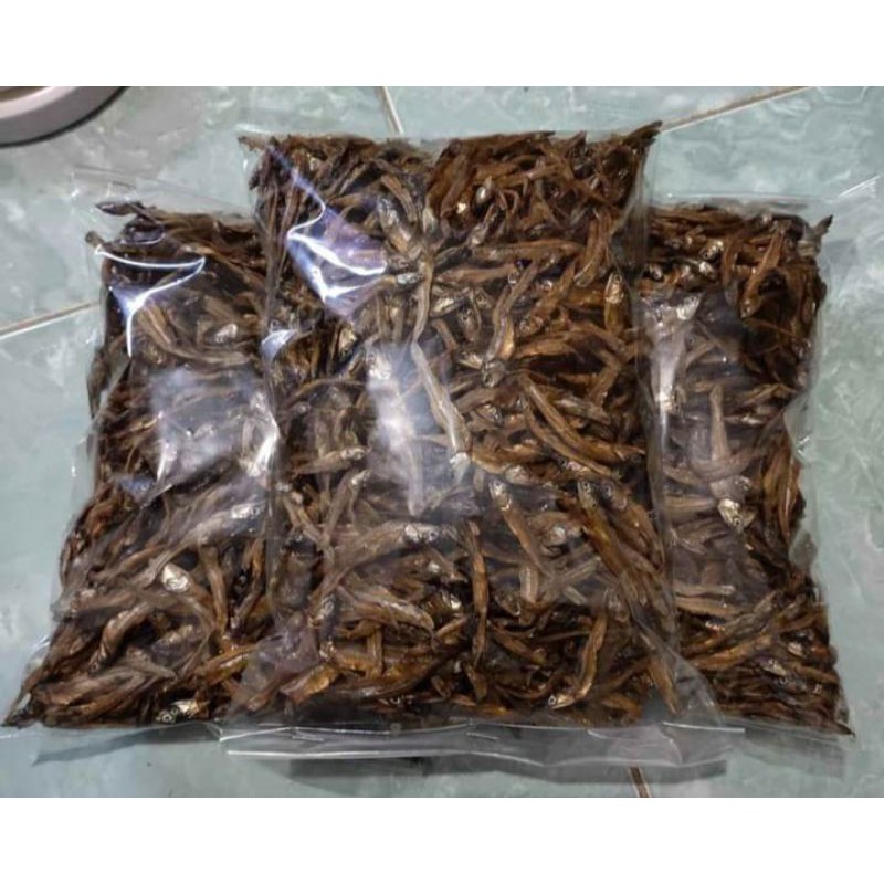 

ikan kaholeo khas buton (teri panggang) || harga per liter